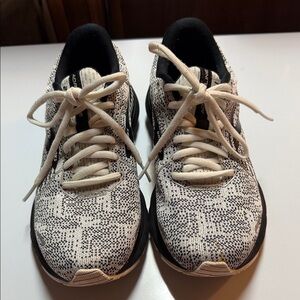 Stylish Black and White Brooks Shoes